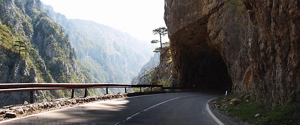 Piva canyon road & its unlit tunnels