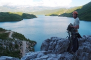 prepairing the abseil, Boville, Â©Jonna