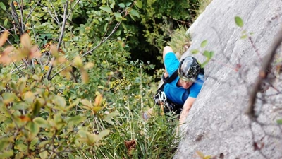 Andrej halfway through 2nd pitch, Ameisenriss (5+), Kugelstein, August