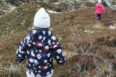 unexpectedly dry hike over quintessential highland terrain on Creag Leacach, Cairngorms NP