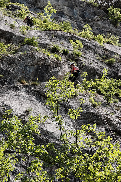 abseil no.2, Steber, IV+/III, 90m, Vipava, May 1st