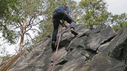 setting up a top-rope for Paskan marjat (trad 4+ & var. 5+) @ Jaanankallio Â©Jonna