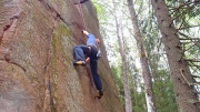 top-roping on Potilas (trad 4+), Kakarsberget Â©Jonna