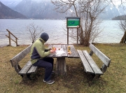 eat&swim, #vanlife, Salzkammergut, Apr.5th Â©Janez