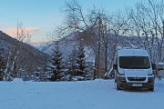 warm night in the deep freeze (-16Â°C)  below Dachstein, ski day #3, Dec.29th